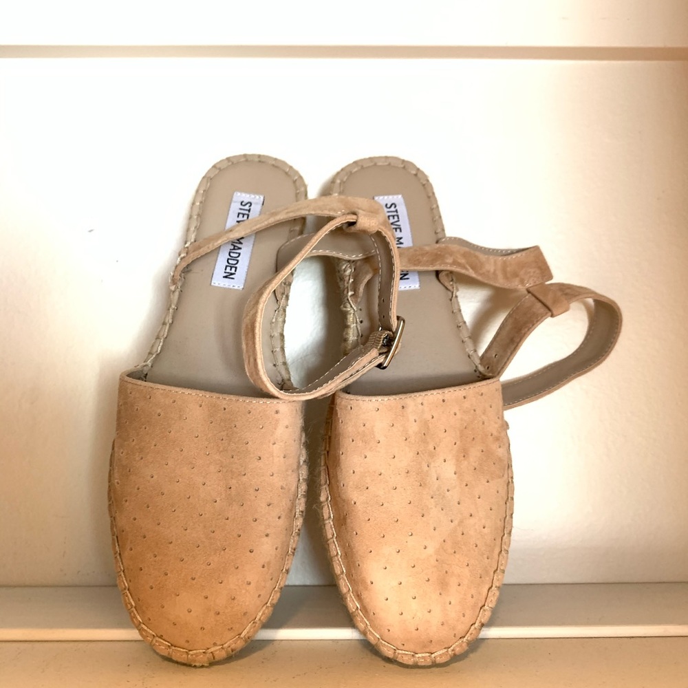 Steve Madden espadrille shoe